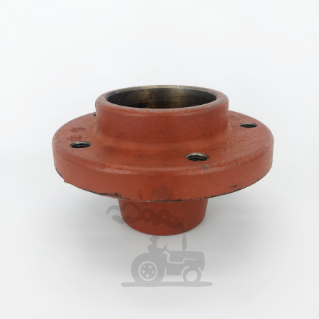 D46721400 Ступиця колеса візка жатки Massey Ferguson MF 38/40